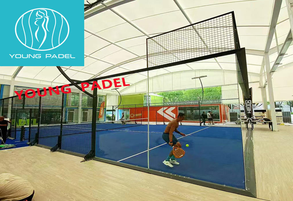 Quelles sont les dimensions officielles du Terrains Premier Padel ?