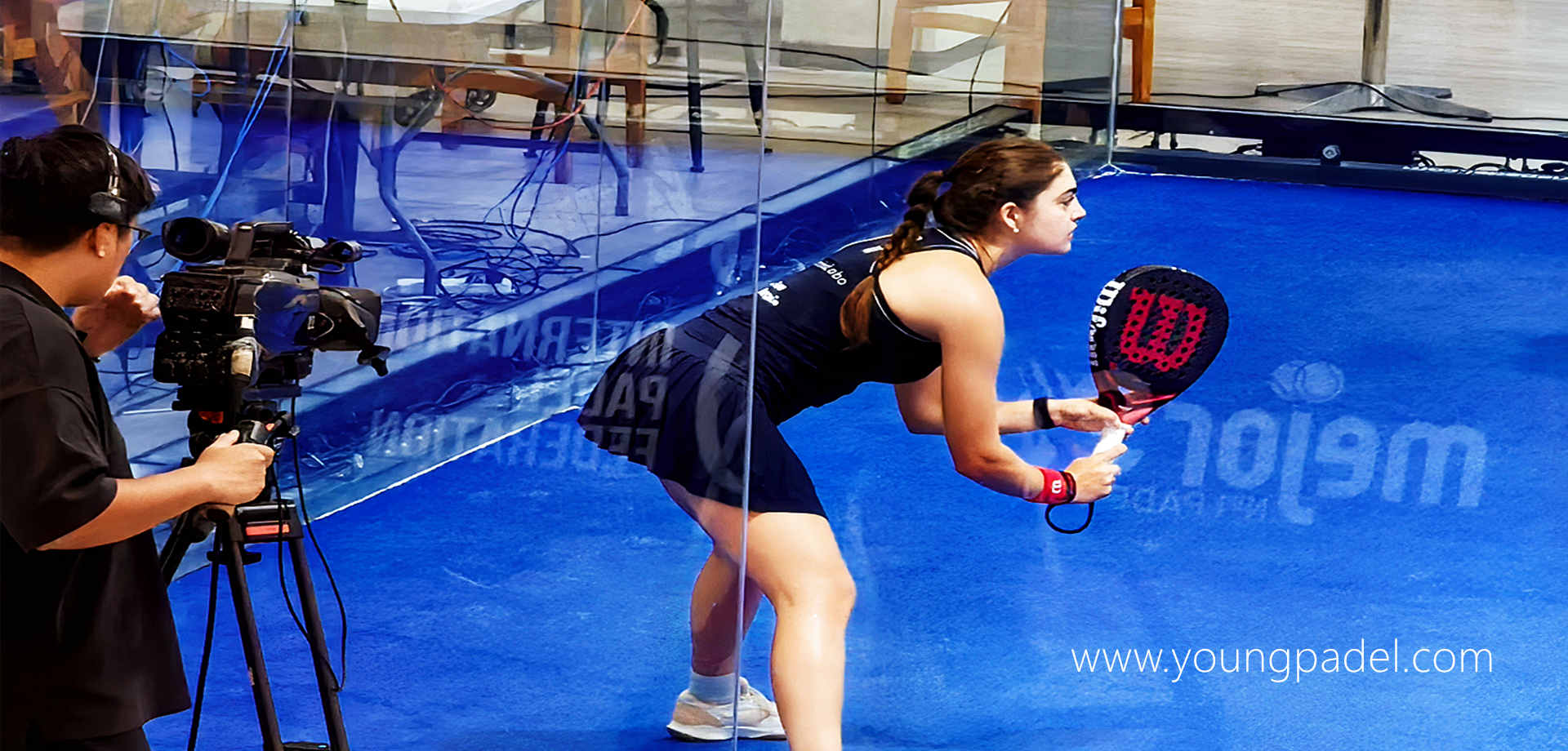 Jeune homme Padel
